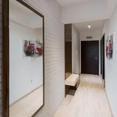 Triumph Apartament Warna