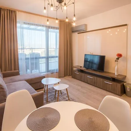 Triumph Apartment *