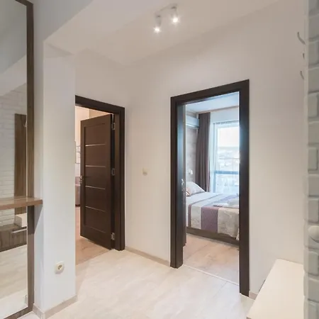 Apartment Triumph